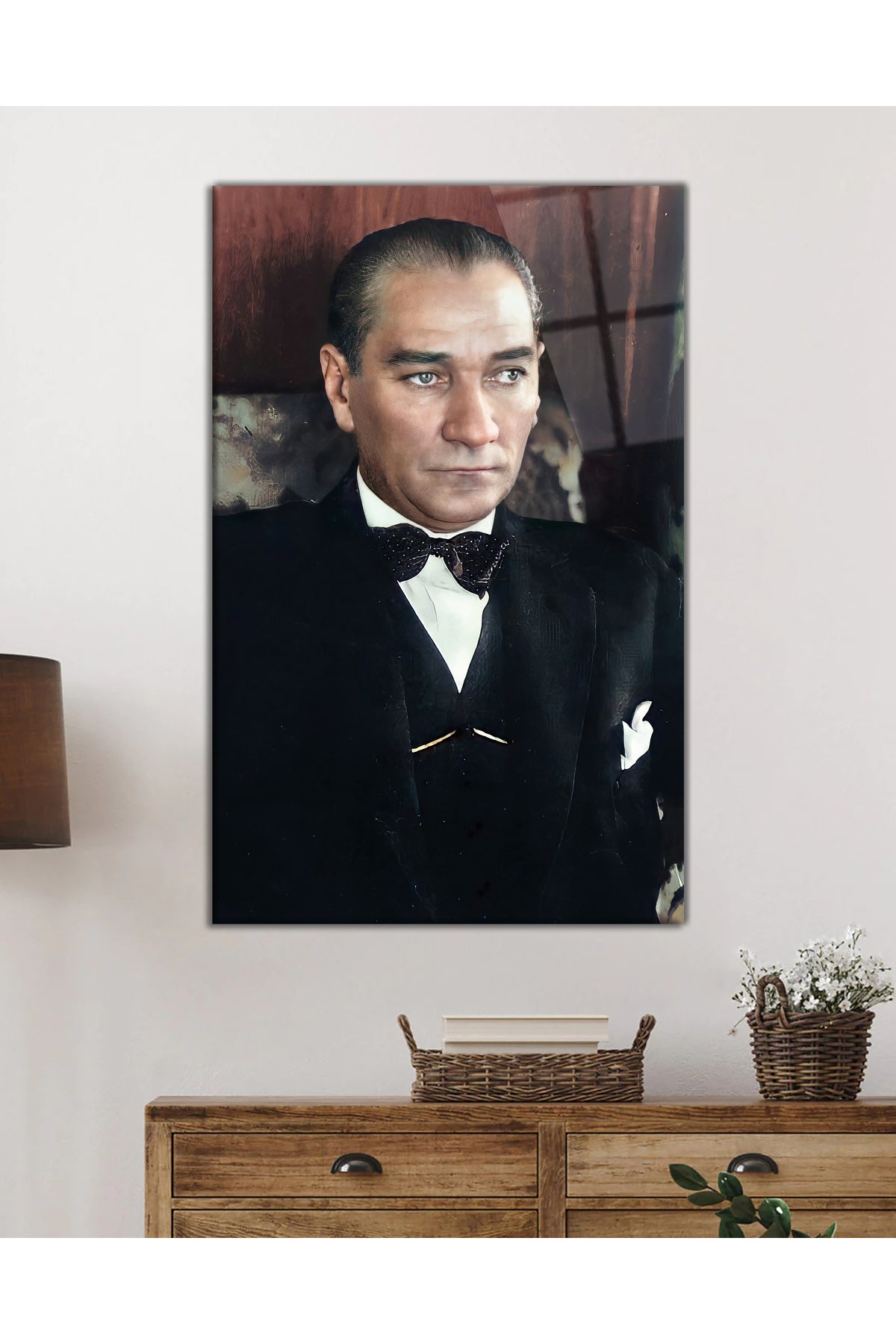 Takım Elbiseli Atatürk Portresi Cam Tablo, ATA Mustafa Kemal, Ev Ofis Okul Duvar Dekoru Temperli Cam