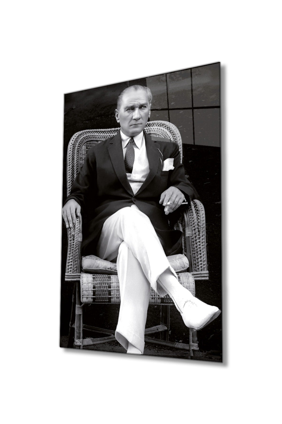 Mustafa Kemal Atatürk Portresi Cam Tablo, Ev, Ofis ve Okul Duvar Dekoru, Hediyelik, Temperli Cam