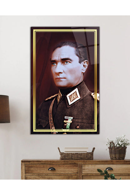 Gold Şeritli Üniformalı Atatürk Portresi Cam Tablo, ATA, Mustafa Kemal, Ev Ofis Okul Duvar Dekoru