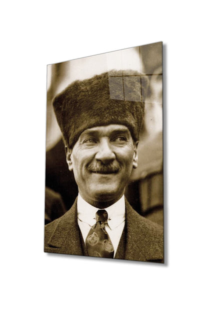 Mustafa Kemal Atatürk Portresi Cam Tablo, Ev, Ofis ve Okul Duvar Dekoru, Hediyelik, Temperli Cam