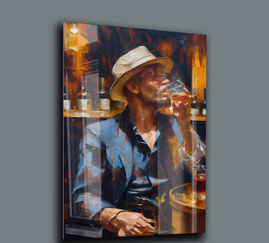 Sanatsal Modern Portre Cam Tablo – İçki ve Bar Temalı Tasarım