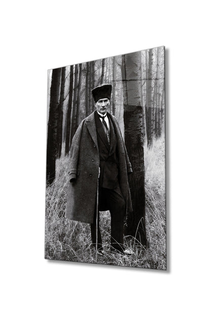 Mustafa Kemal Atatürk Ormanda Cam Tablo, Ev Ofis Okul Duvar Dekoru, Hediyelik, Uv Baskılı Temperli