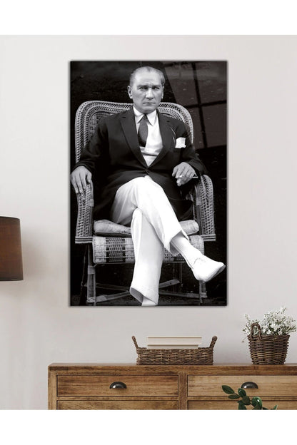 Mustafa Kemal Atatürk Portresi Cam Tablo, Ev, Ofis ve Okul Duvar Dekoru, Hediyelik, Temperli Cam